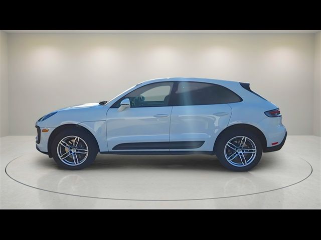 2024 Porsche Macan 