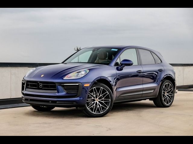 2024 Porsche Macan Base