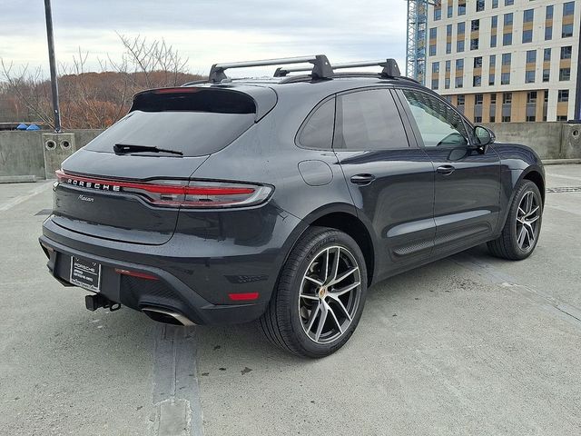 2024 Porsche Macan Base