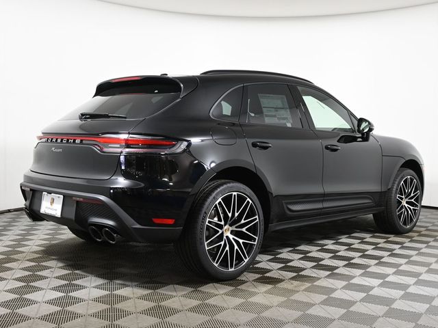 2024 Porsche Macan Base