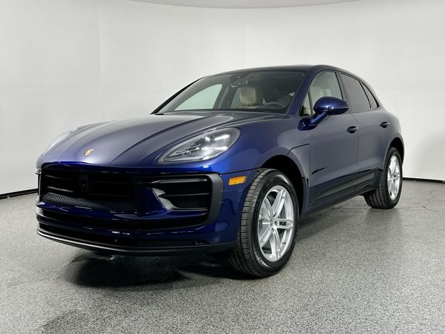 2024 Porsche Macan Base