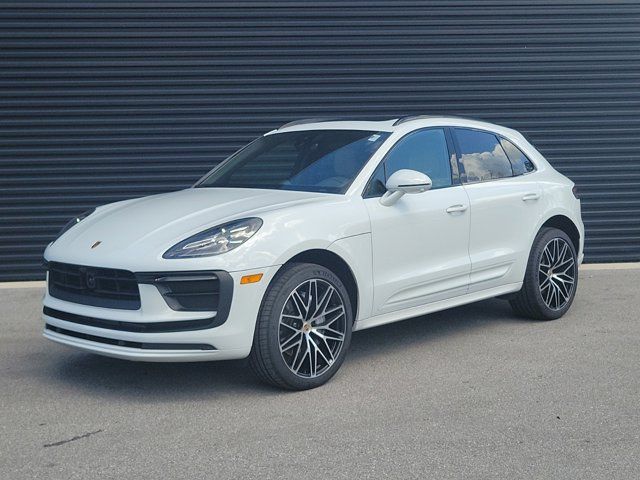 2024 Porsche Macan Base