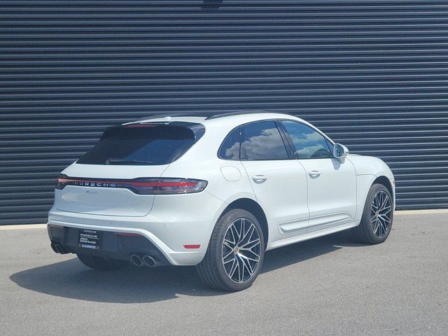 2024 Porsche Macan Base