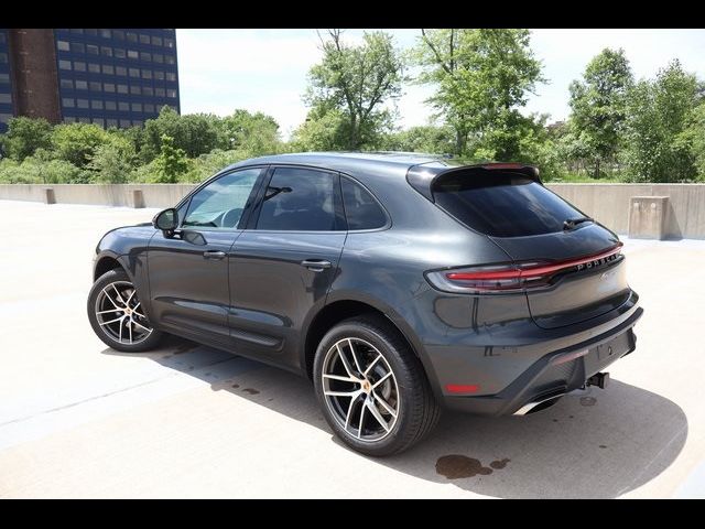 2024 Porsche Macan Base