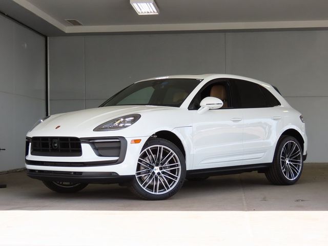 2024 Porsche Macan Base