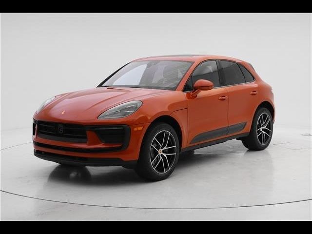 2024 Porsche Macan Base