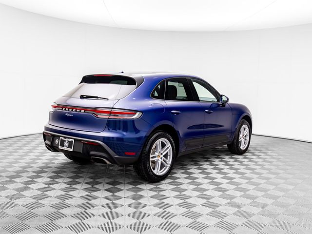 2024 Porsche Macan Base