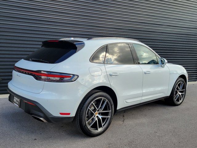 2024 Porsche Macan 