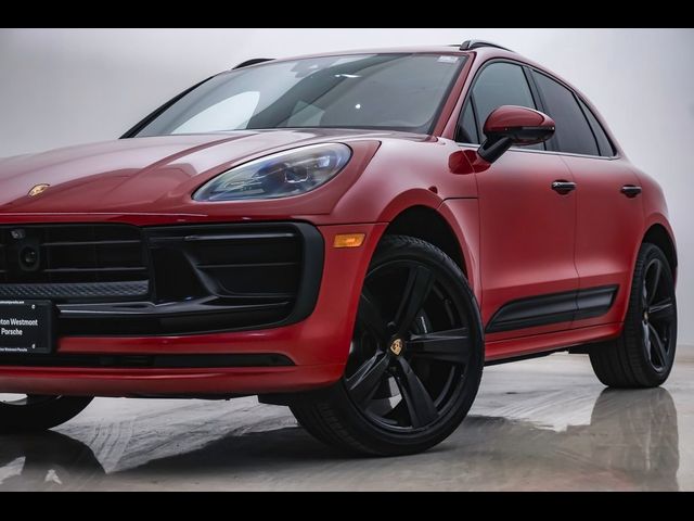 2024 Porsche Macan 