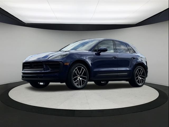 2024 Porsche Macan 