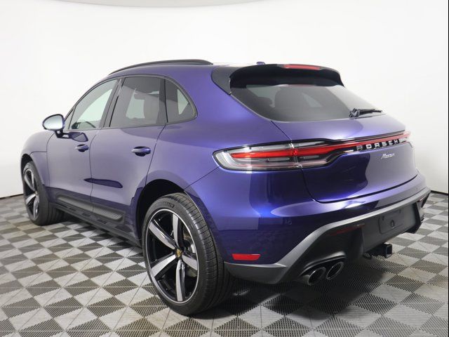 2024 Porsche Macan 