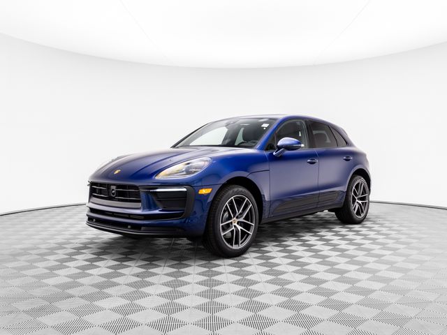 2024 Porsche Macan Base