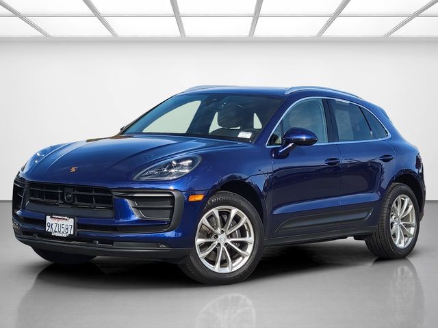 2024 Porsche Macan Base