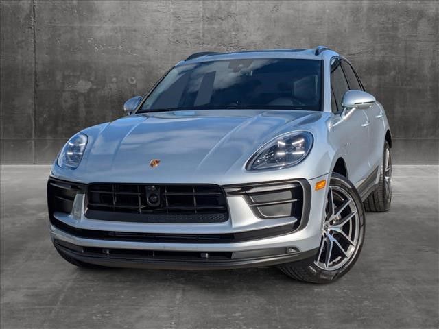 2024 Porsche Macan Base