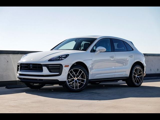 2024 Porsche Macan Base