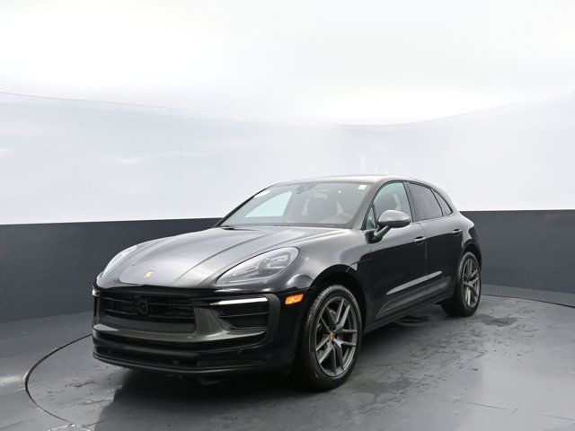 2024 Porsche Macan T