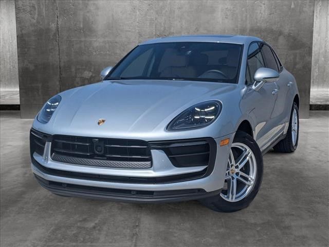 2024 Porsche Macan Base