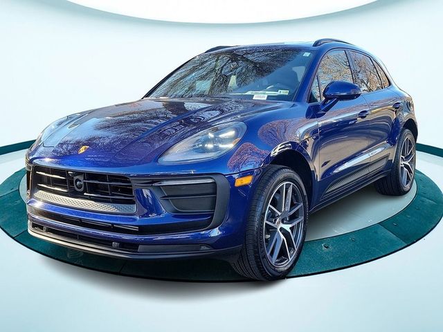 2024 Porsche Macan Base