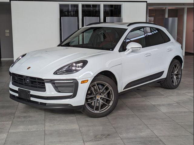 2024 Porsche Macan Base