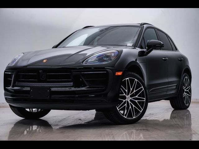 2024 Porsche Macan 