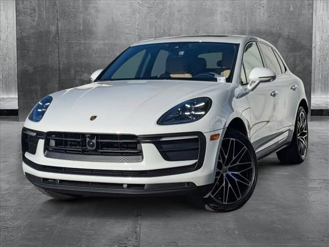 2024 Porsche Macan Base