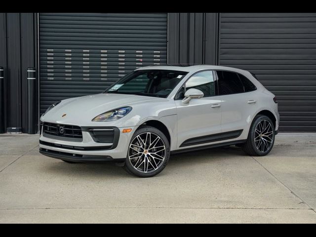 2024 Porsche Macan Base