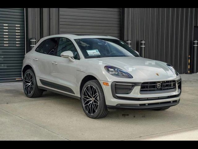 2024 Porsche Macan Base