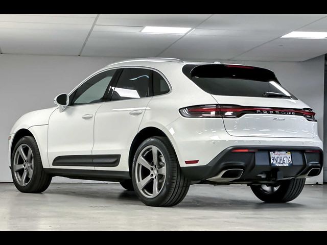 2024 Porsche Macan Base