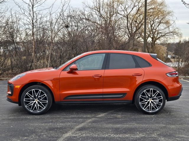 2024 Porsche Macan Base