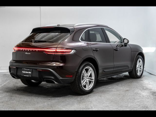 2024 Porsche Macan Base