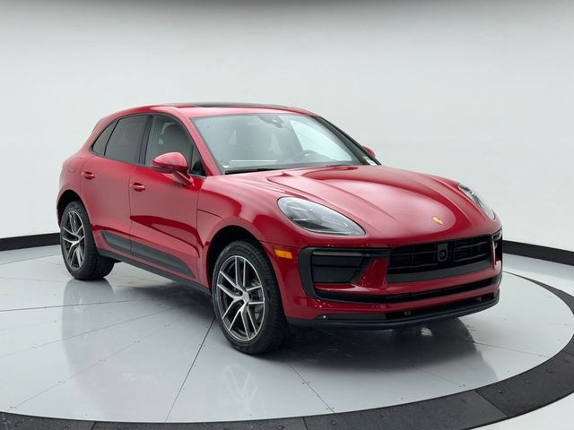 2024 Porsche Macan Base