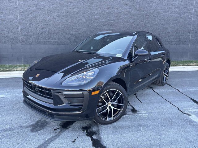 2024 Porsche Macan Base