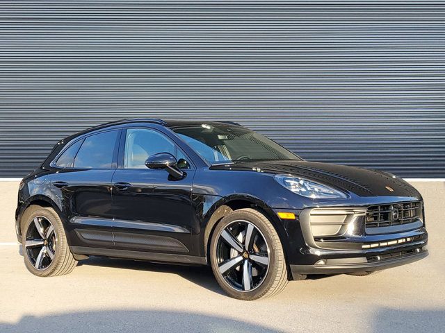 2024 Porsche Macan 