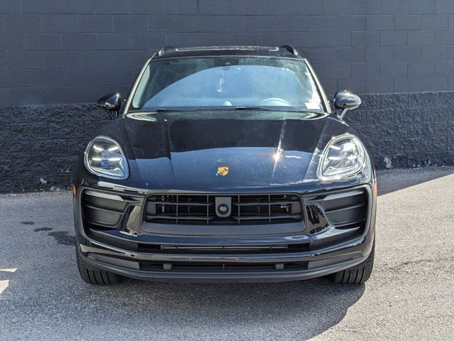 2024 Porsche Macan 