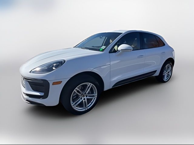 2024 Porsche Macan 