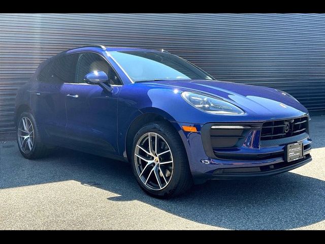 2024 Porsche Macan Base