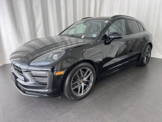 2024 Porsche Macan T