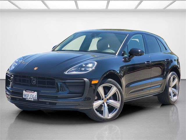 2024 Porsche Macan Base