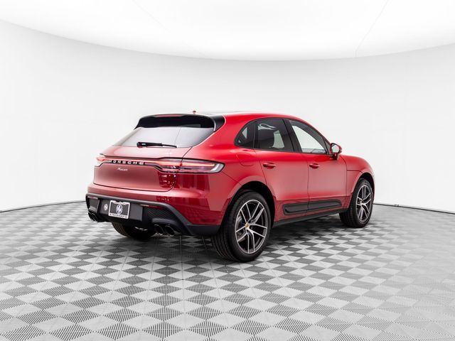 2024 Porsche Macan Base