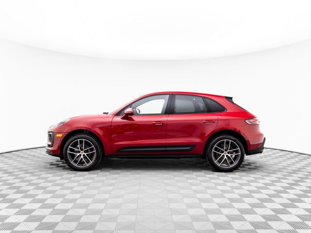 2024 Porsche Macan Base