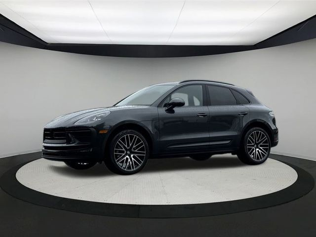 2024 Porsche Macan 