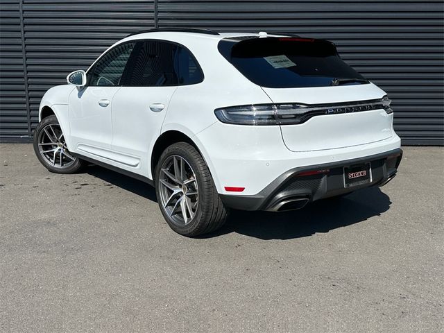 2024 Porsche Macan 