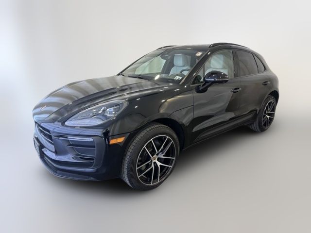 2024 Porsche Macan Base