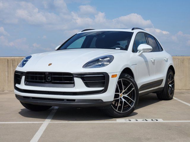 2024 Porsche Macan Base