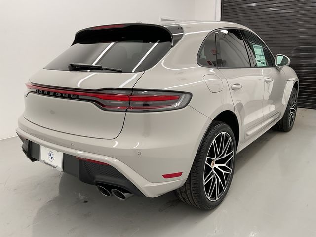 2024 Porsche Macan Base