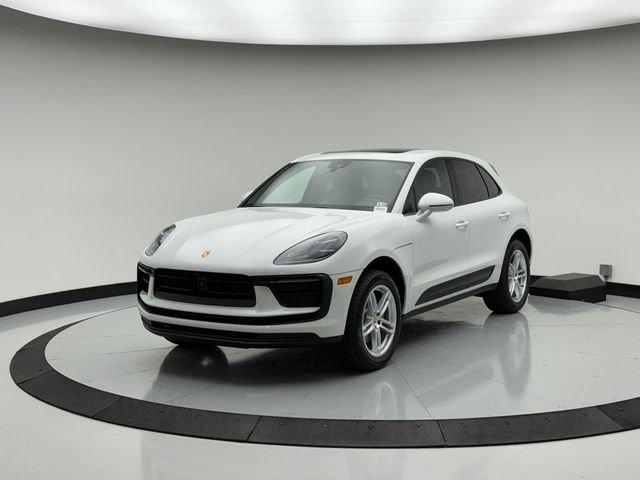 2024 Porsche Macan Base