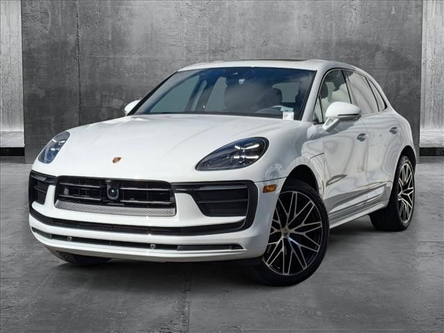 2024 Porsche Macan Base