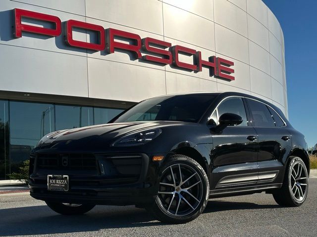 2024 Porsche Macan Base