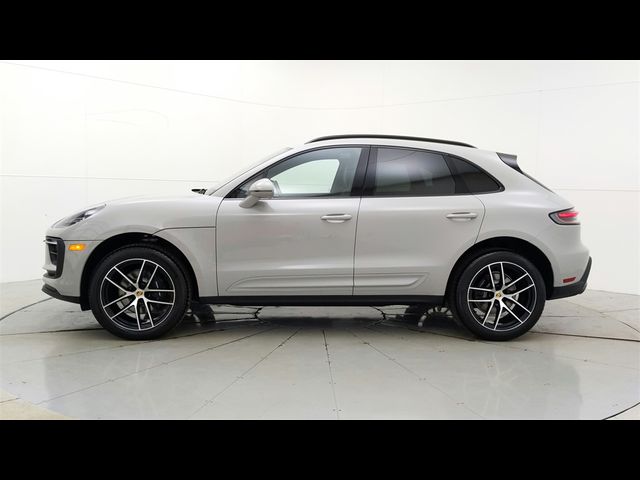 2024 Porsche Macan 