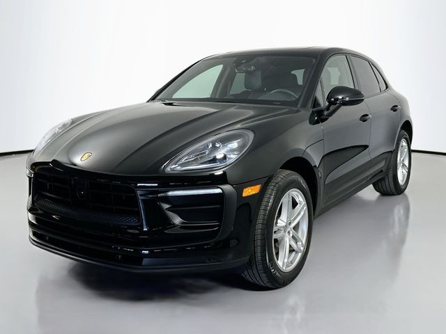 2024 Porsche Macan Base